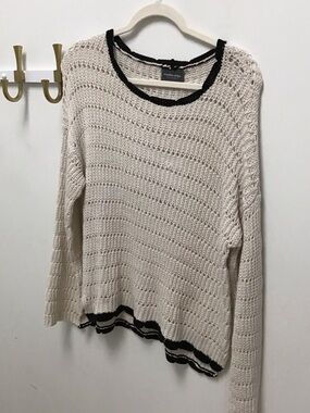 Wooden ships White Knit Crewneck Sweater with Black Trim - Women